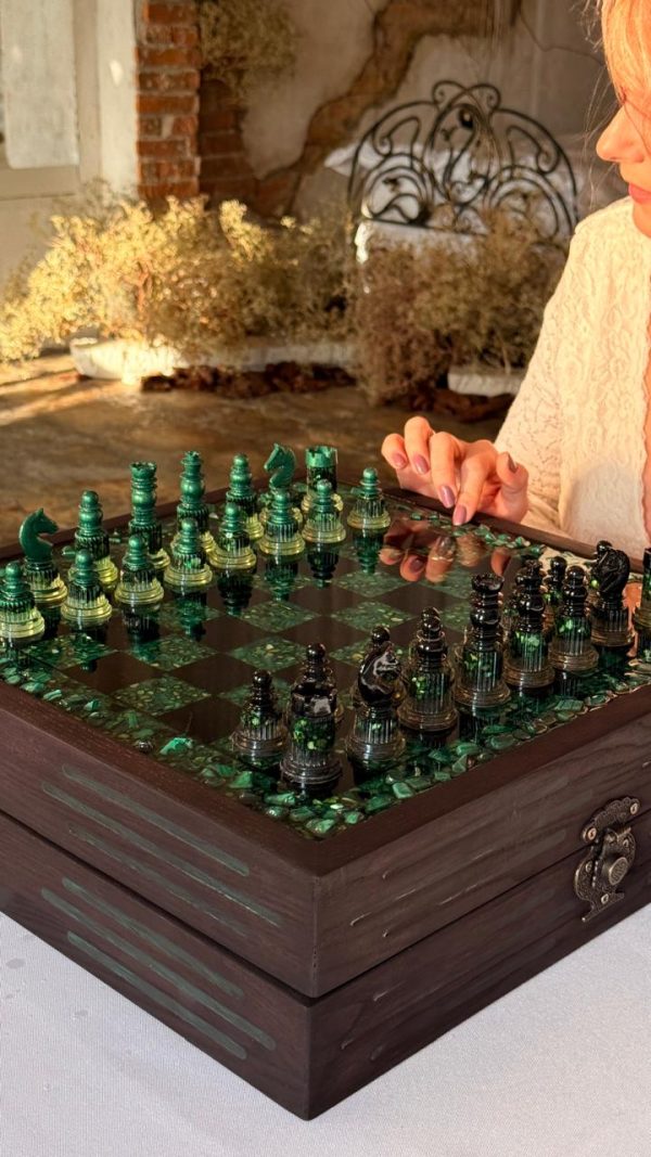 Малахітова шахова скриня з епоксидної смоли XL