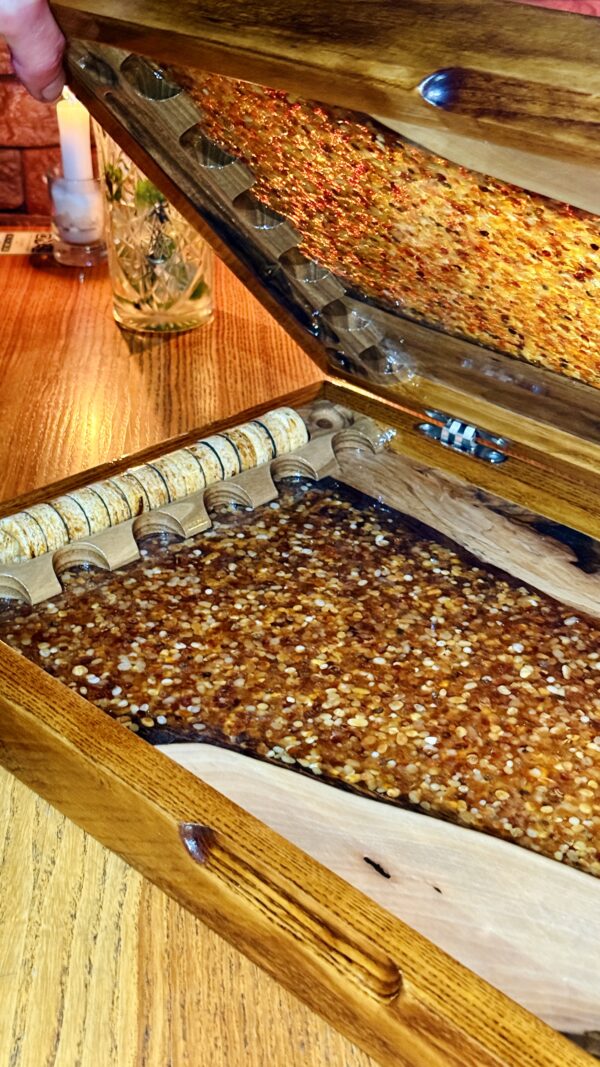 IMG_3410 Ексклюзивні нарди з бурштину, горіха та епоксидної смоли